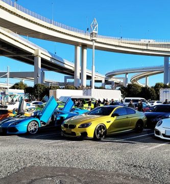 guia daikoku parking area japon