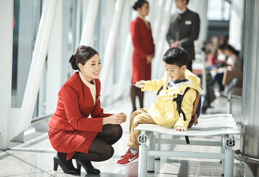 menores no acompañados con el servicio de acompañamiento de la aerolinea