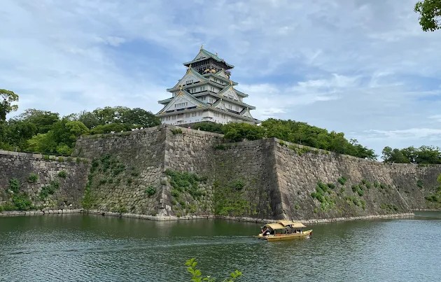 merece la pena subir al castillo de osaka merece la pena subir al castillo de osaka