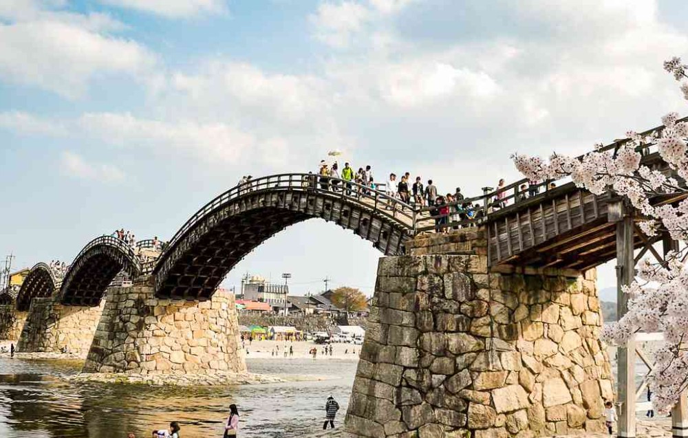 puentes mas bonitos de japon
