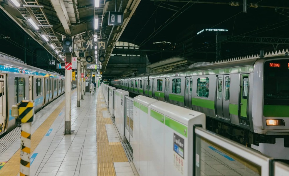 qué hacer si pierdes el último tren Japón qué hacer si pierdes el último tren Japón