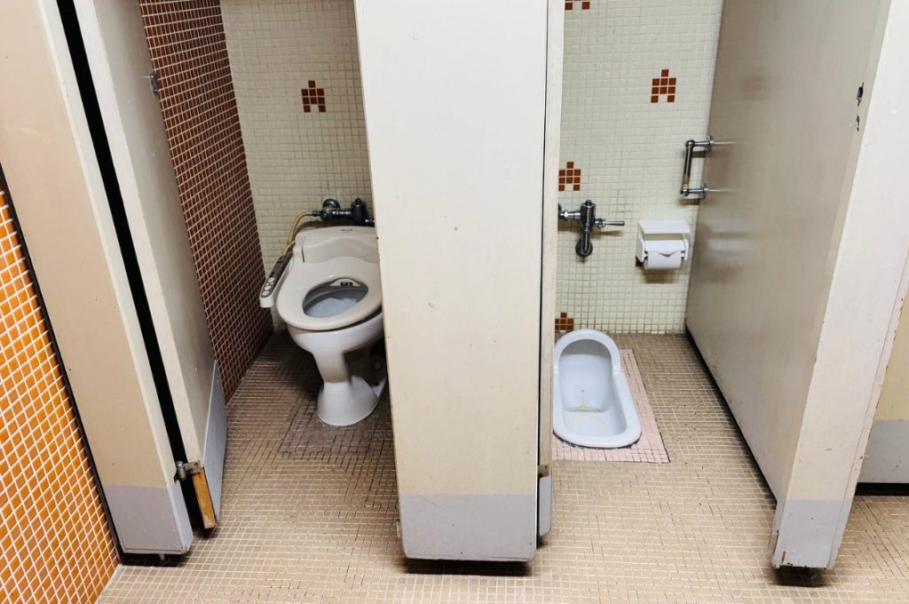 retretes de cuclillas o squat toilets (washiki) japon retretes de cuclillas o squat toilets (washiki) japon